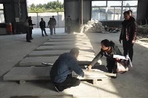 墻板檢測現場